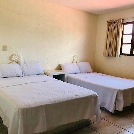 Hotel Playa Del Parque By Rotamundos Huatulco Exteriör bild